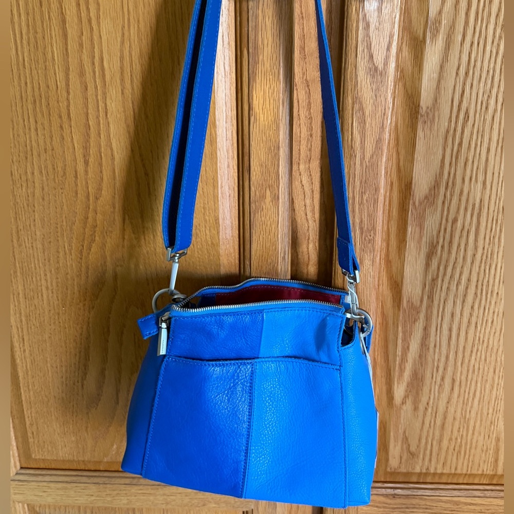RARE: Hammitt Medium Bryant Two-Tone Blue oasis Shoulder Bag cross body purse - Picture 9 of 9